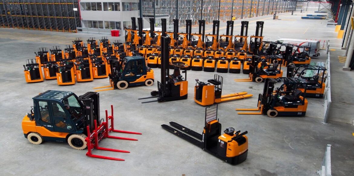 Forklift