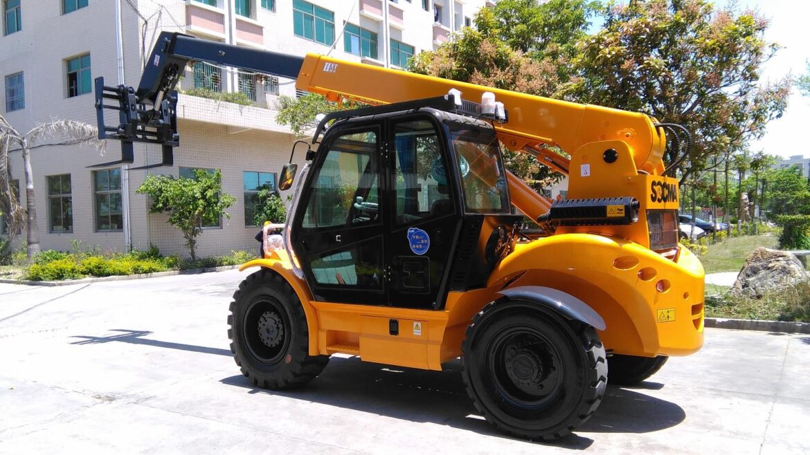 Telescopic Forklift